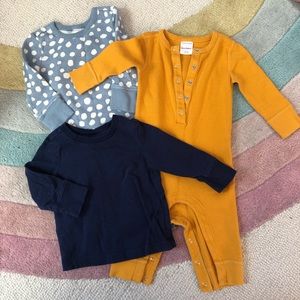 Small lot of 12-18m Hanna Andersson Clothing